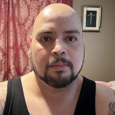 Luis, 45