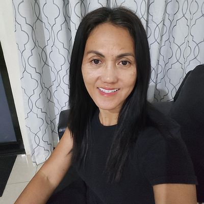 Lyn, 47