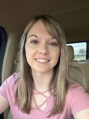 Hannah, 28