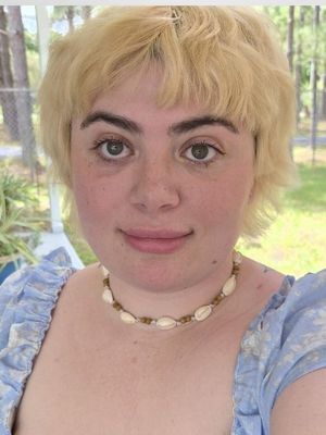 Grace, 28