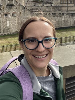 Emily, 32