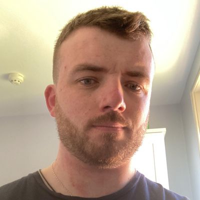 Mark, 32