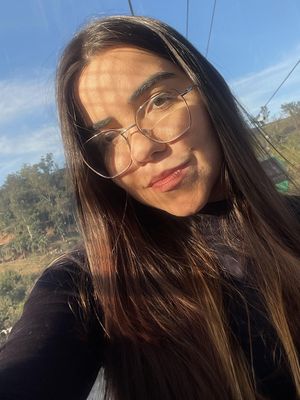 Maria Isabel, 25