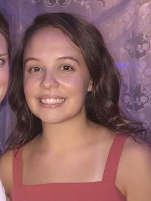 Claire, 27