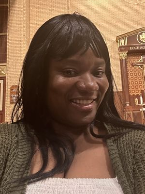 Anny, 43