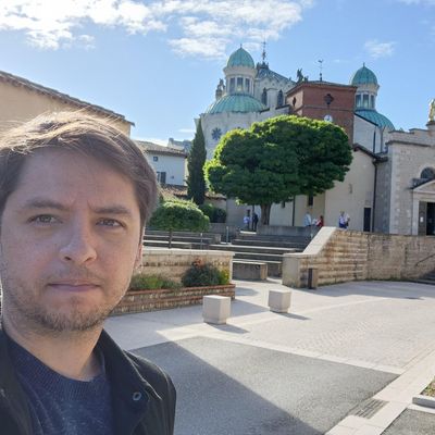 Jorge, 36