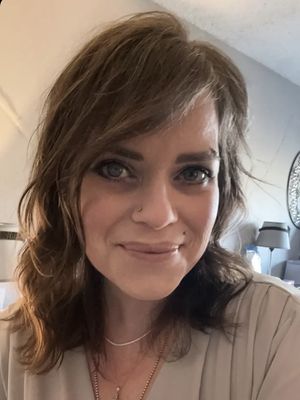 Rebecca, 43