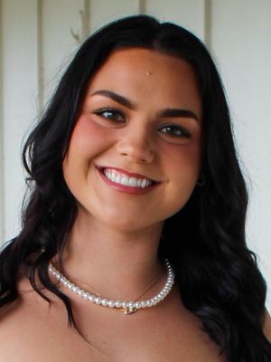 Hannah, 23