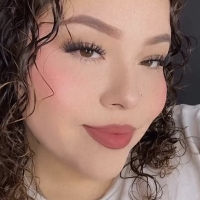 Shalee, 23