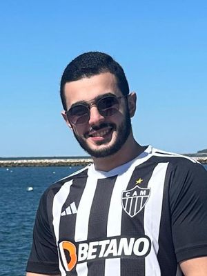 Pedro, 24