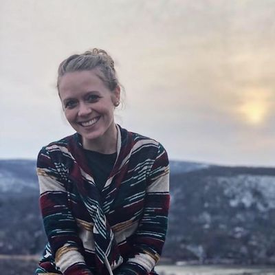 Ashton, 39