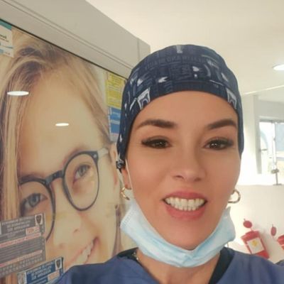 Isabel, 58