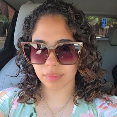 Georgina, 36