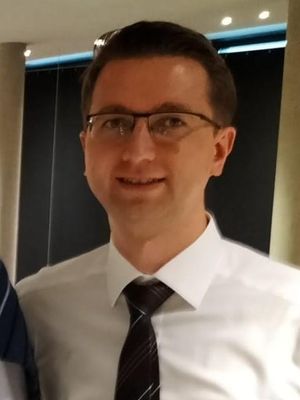Sebastian, 35