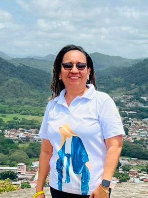 Carmen, 53