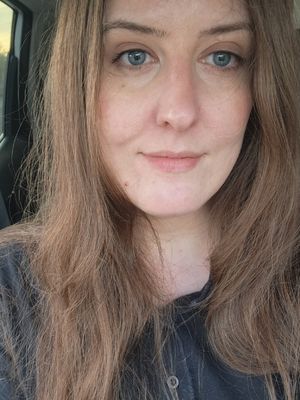 Emily, 30