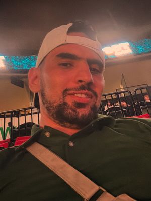 Idriss, 37