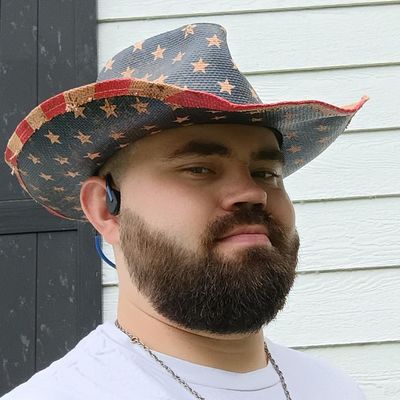 Scotty, 27