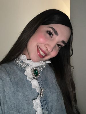 Zuly Alexa, 19