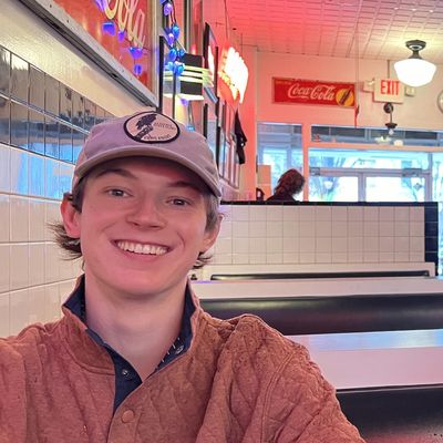 Roy, 22