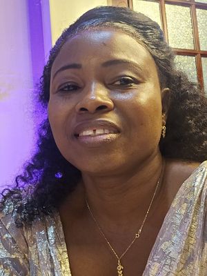 Antoinette, 43