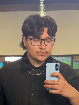 Victor E, 21