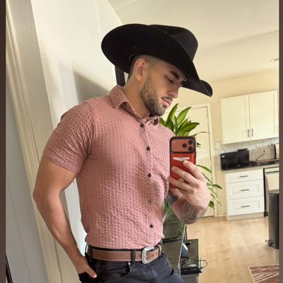 Stephen, 26