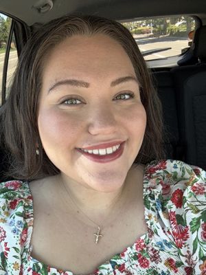 Anelise, 23