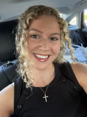 Brooke, 25