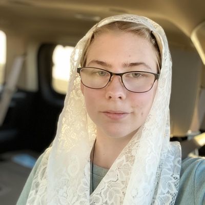 Emily, 23