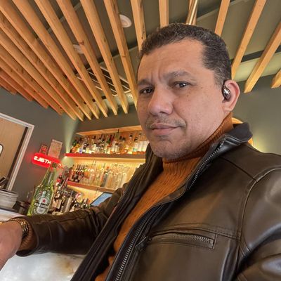 Antonio, 51