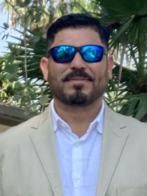Ron, 52