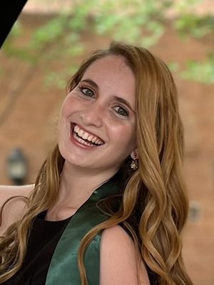 Maria, 26
