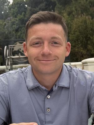 Jonathan, 23