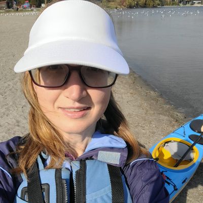 Pauline, 35