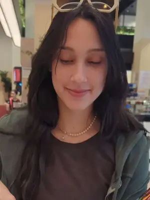 Bianca, 20