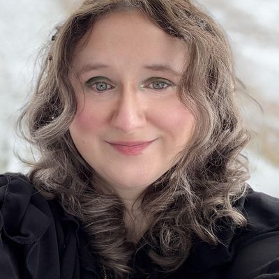 Ally, 33