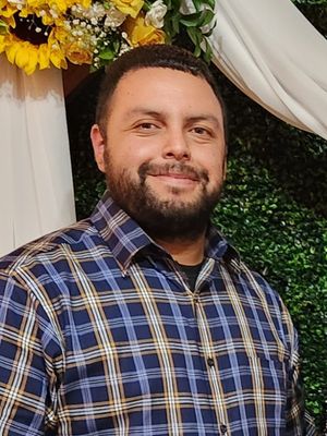 Tyler, 32