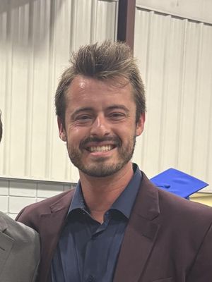 Sam, 27