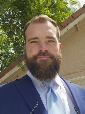 Douglas, 28