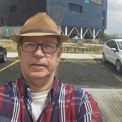 Juancarlos, 63