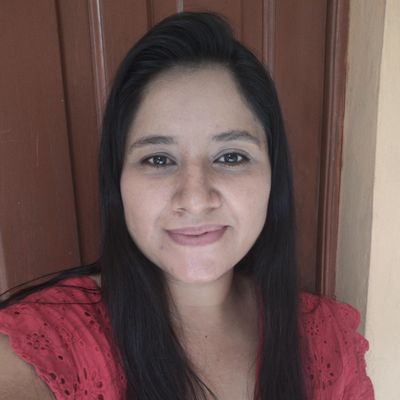 Gladis, 32