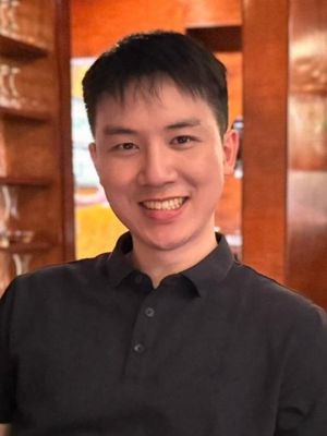 Victor, 30