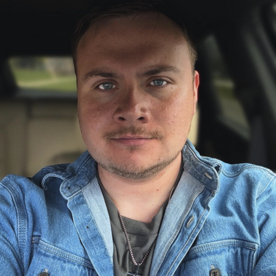 Ian, 29