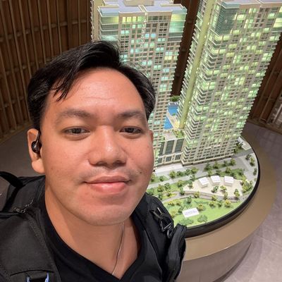 Chris, 38