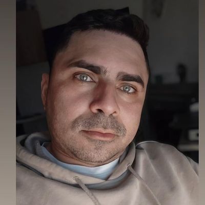 Erick, 35