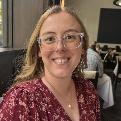 Allie, 30