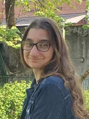 Jennifer, 24