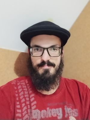 Lukas, 28