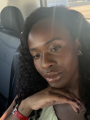 Anita, 28